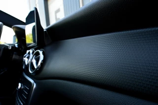 Mercedes-Benz GLA Rijklaarprijs-Garantie Navigatie Airco Trekhaak Sport Interieur Camrera - afbeelding nr 16