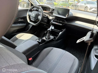 Peugeot 208 Peugeot 208 1.2 PureTech 100 Allure Pack navigatie en carplay Led koplampen cruise control Led koplampen - afbeelding nr 36