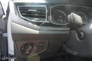 Volkswagen Polo Volkswagen Polo 1.0 TSI Highline (ZEER NETJES) - afbeelding nr 9