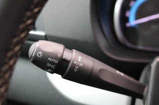 Peugeot e-Expert Peugeot e-Expert EV L3 75 kWh Airco Navigatie Trekhaak Black Line - afbeelding nr 35