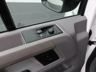 MAN TGE | Airco | Cruise | 3-Persoons | 270 Graden deuren | Betimmering - afbeelding nr 8