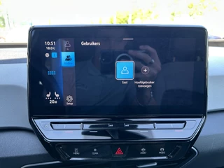 Volkswagen ID.3 50% deal 8.475,- ACTIE Stoelverwarming / Carplay / Camera / Cruise / LMV - afbeelding nr 39
