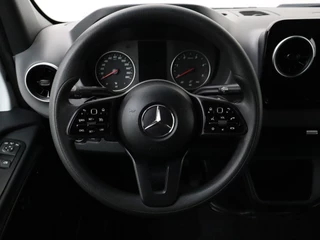 Mercedes-Benz Sprinter Mercedes-Benz Sprinter 319CDI 3.0V6 7G-Tronic Automaat L2H2 | 3500Kg Trekhaak | Led | Navigatie | Camera | Airco | Cruise | Betimmering - afbeelding nr 15