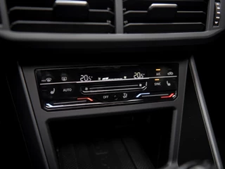 Volkswagen Taigo Volkswagen Taigo 1.5TSi DSG R-Line Black Style | Matrix LED | Pano schuifdak | Keyless entry & start | Camera | Sperdiff. | TravelAssistPack | Adaptive Cruise Control | Drive Mode select | Trekhaak afn.kogel | Nw.pr. € 45.768,- - afbeelding nr 38