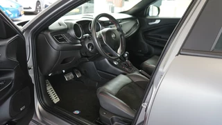 Alfa Romeo Giulietta Alfa Romeo Giulietta 1.750 Turbo Veloce | Sportstoelen | | Xenon | | 240 pk | - afbeelding nr 17