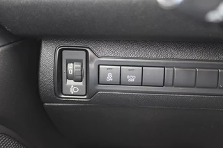 Peugeot 308 Peugeot 308 SW 1.2 PureTech Blue Lease Exe. / NIEUWSTAAT! / Panoramadak / Navigatie / Parkeerhulp V+A / 16'' / DAB / Cruise Control - afbeelding nr 32