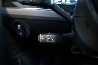 Škoda Superb Skoda Superb Combi 1.4 TSI iV 218pk Laurin & Klement | Leder | Panoramadak | 360 Camera | Trekhaak - afbeelding nr 19