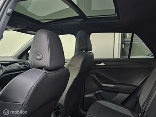 Volkswagen T-Roc Volkswagen T-Roc 2.0 TSI 4Motion R Panorama/Akrapovic/Beats - afbeelding nr 4