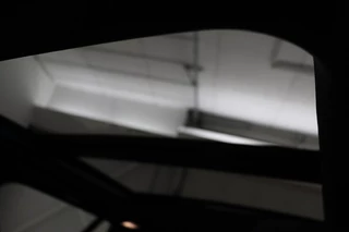 BMW 3 Serie BMW 3-serie 318i M Sport | Panoramadak | Leder |  Stoelverwarming | Camera | Sportstoelen | Navigatie | Climate control | Dodehoek detectie | Park Assist | Full LED - afbeelding nr 14