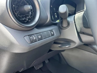 Toyota C-HR Toyota C-HR 1.8 Hybrid 140 Dynamic - afbeelding nr 9