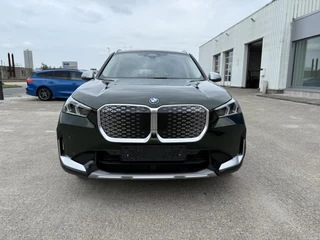 BMW iX1 BMW iX1 eDrive20 67 kWh 204pk | X-Line | Travel Pack  | Innovation Pack | Adaptieve cruise controle | HiFi System Harman Kardon | Panoramadak | Head up Display - afbeelding nr 3