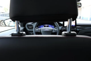 Ford Kuga Ford Kuga 2.5 PHEV Graphite Tech Edition 225pk | Driver Assistance Pack | Technology pack | Wegklapbare Trekhaak  | Panorama dak | Winterpack | Verlengde fabrieksgarantie tot 05-2028 - afbeelding nr 19