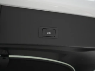Audi e-tron Navigatie Camera Stoelverwarming Audi Sound 92 - afbeelding nr 11