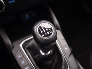Ford Focus Ford Focus Wagon 1.0 EcoBoost Trend Edition Business AIRCO / NAVI / PDC / BLUETOOTH / CRUISE / CARPLAY / NL-AUTO - afbeelding nr 9