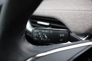 Škoda Enyaq iV Škoda Enyaq iV 60 - Carplay, Stoelverwaming, Cruise - afbeelding nr 17