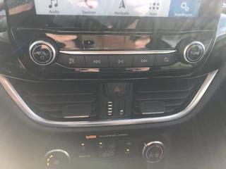 Ford Fiesta Ford Fiesta 1.1 Trend 85pk 5 deurs | Navigatie | Apple Carplay/Android auto | Airco | Bluetooth - afbeelding nr 16