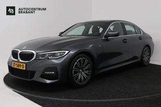BMW 3 Serie 320i High Executive Edition (STOELVERWARMING, CAMERA, PDC, SFEERVERLICHTING, TREKHAAK AFNEEMBAAR, DEALER ONDERHOUDEN)