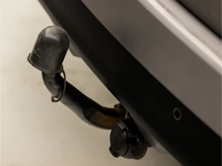 Renault Scénic Renault Scénic 1.2 TCe Sport Collection (APPLE CARPLAY, GROOT NAVI, LEDER, CAMERA, TREKHAAK, SPORTSTOELEN, GETINT GLAS, KEYLESS, PARKEERSENSOREN, NIEUWE APK, NIEUWSTAAT) - afbeelding nr 29