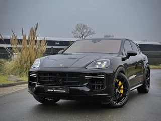 Porsche Cayenne Coupé Turbo GT E-Hybrid 4.0 Carbon|Keramisch|Softclose|Burmester®|Stoelventilatie|Keyless|Passagiersdisplay