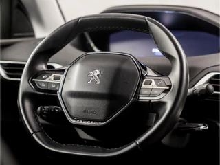 Peugeot 5008 Peugeot 5008 1.2 PureTech Sport 7 Persoons (APPLE CARPLAY, GROOT NAVI, LEDER, GETINT GLAS, SPORTSTOELEN, 360 CAMERA, CRUISE, NIEUWE APK, NIEUWSTAAT) - afbeelding nr 18