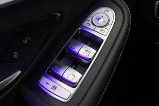 Mercedes-Benz C-Klasse Mercedes-Benz C-Klasse Estate 180 Business Solution AMG Virtual Cockpit, Elektrische Stoelen, Sfeerverlichting, Cruise, LED, Trekhaak - afbeelding nr 33