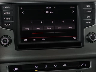 Volkswagen Golf Volkswagen Golf 1.0 TSI Busness Edition Connected | Camera |  Trekhaak | Sportstoelen | Navigatie | Climate control | Cruise control - afbeelding nr 18