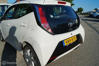 Toyota Aygo Toyota Aygo 1.0 VVT-i x-play - afbeelding nr 5