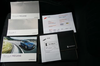 Renault Mégane Estate Renault Megane Estate 1.3 TCe Limited, NL, trekhaak, CarPlay - afbeelding nr 19