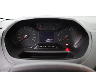 Peugeot Partner Peugeot Partner 1.5 BlueHDI Premium 3-Persoons | Airco | Navigatie | Betimmering - afbeelding nr 9