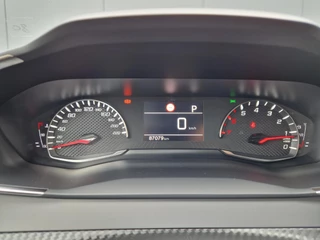 Peugeot 2008 Peugeot 2008 1.2 AUT 130Pk PureTech Allure Pack - afbeelding nr 6