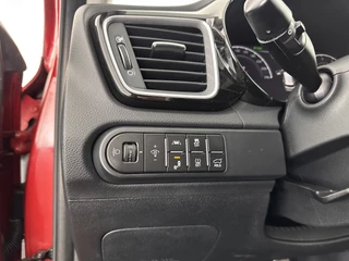 Kia Ceed Sportswagon Aut. *PANO | FULL-LEATHER | ADAPTIVE-CRUISE | FULL-LED | MEMORY-PACK | DIGI-COCKPIT | JBL-SOUND | BLIS | KEYLESS | COMFORT-SEATS | NAVI-FULLMAP | 17''ALU* - afbeelding nr 21