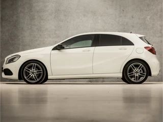 Mercedes-Benz A-Klasse Automaat (NAVIGATIE, CAMERA, LEDER/ALCANTARA, STOELVERWARMING, GETINT GLAS, SPORTSTOELEN, LED KOPLAMPEN, CRUISE, RODE STIKSELS, NIEUWE APK, NIEUWSTAAT) - afbeelding nr 2