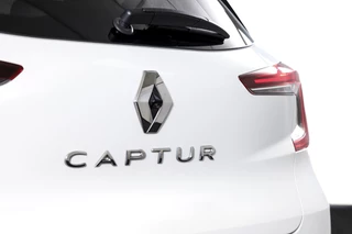 Renault Captur Renault Captur 1.3 TCe 140 PK Intens - Automaat | Cruise | PDC | 360 Camera | App. Connect | ECC | Multi-Sense | LM 18