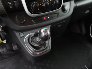 Renault Trafic Renault Trafic 1.6DCi 120PK Lang Dubbele Cabine Black Edition | Navigatie | Airco | Cruise | Trekhaak - afbeelding nr 16