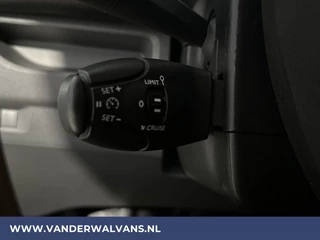 Toyota ProAce Toyota ProAce Worker 1.5 D-4D L1H1 Euro6 Airco | Cruisecontrol | Trekhaak Bijrijdersbank - afbeelding nr 5