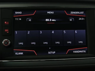 SEAT Leon SEAT Leon 1.0 EcoTSI Style Business Intense | 1e eigenaar |  DSG automaat | Camera | Stoelverwarming | Carplay | Virtual cockpit - afbeelding nr 20