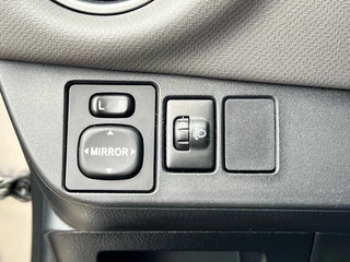 Toyota Yaris Toyota Yaris 1.5 Hybrid Aspiration Automaat 5-deurs | Navi | Cruise control - afbeelding nr 13