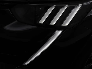 Peugeot 208 Peugeot 208 1.2 PureTech GT-Line | Panoramadak | Carplay | Afneembare trekhaak | Cruise control | Full LED | Navigatie | Camera | Sfeerverlichting - afbeelding nr 31