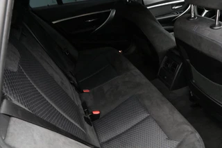 BMW 3 Serie BMW 3-serie Touring 318i |M-SPORT| Shadowline Led Stoelverw Navi Pdc Xenon Sportzetels 110000KM BJ2017 - afbeelding nr 26
