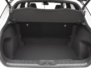Lexus LBX Lexus LBX Emotion | PDC | Stoel/Stuur verwarming - afbeelding nr 12