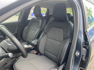 Renault Clio Renault Clio 1.0 TCE Intens - NL Auto - Apple/Android Carplay - All Season - afbeelding nr 7