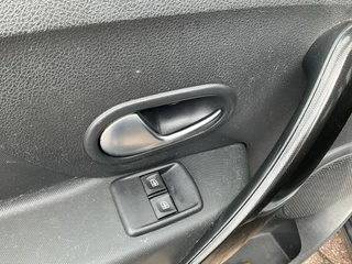 Dacia Logan Dacia Logan MCV 0.9 TCe Bi-Fuel Laureate LPG Trekhaak Cruise Nav/Cam NAP! - afbeelding nr 14
