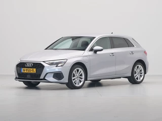 Audi A3 Audi A3 Sportback 40 TFSI e Edition Navigatie Stoelverwarming Side assist Elek. kofferklep Carplay - afbeelding nr 2