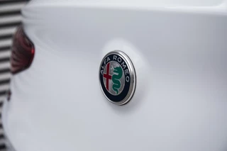 Alfa Romeo Stelvio Alfa Romeo Stelvio 2.0 Turbo Super Q4 4 nieuwe banden - afbeelding nr 32