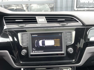 Volkswagen Touran Volkswagen Touran 1.4 TSI Highline AUTOMAAT|CARPLAY|PANORAMADAK|LED KOPLAMPEN|STOELVERWARMING - afbeelding nr 11