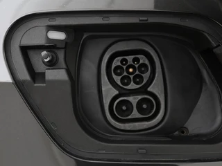 Volkswagen ID.3 Volkswagen ID.3 Life 58 kWh | Stoel & Stuurverwarming |  Adaptive cruise | Carplay | Navigatie | PDC | Climate control | Sfeerverlichting - afbeelding nr 15