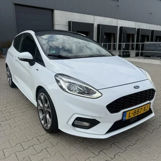 Ford Fiesta Ford Fiesta 1.0 ST-Line | Panoramadak | Camera | Sport - afbeelding nr 2