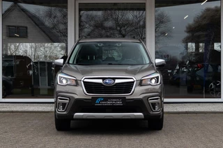 Subaru Forester Subaru Forester 2.0i e-BOXER First Edition | Trekhaak | Navigatie | 1e eigenaar - afbeelding nr 4