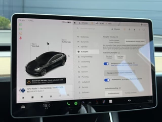 Tesla Model 3 Tesla Model 3 Long Range RWD 75 kWh 1e Eigenaar,Autopilot,Panodak,BTW Auto,Leder,360 Camera,NL Auto,N.A.P,Nieuwe APK bij Aflevering - afbeelding nr 13