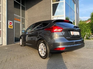 Ford Focus Ford Focus 1.0 Titanium incl. garantie en pechhulp - afbeelding nr 6